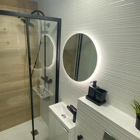 Atocha/c.tarragona Apartamento *