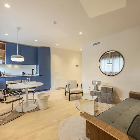 Apartament Amazinn Places Palacio Real Madryt