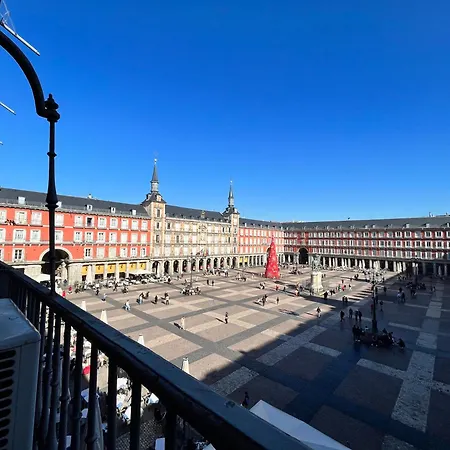 Loft Plaza Mayor 3 Temporal Apartment Madrid