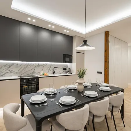 Centro Xx Calle Montera 5br 6bh *