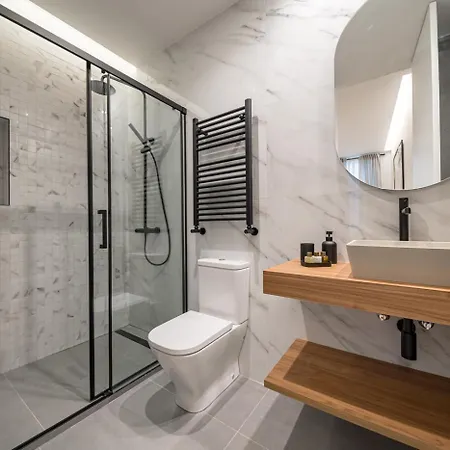 Apartment Centro Xx Calle Montera 5br 6bh Madrid