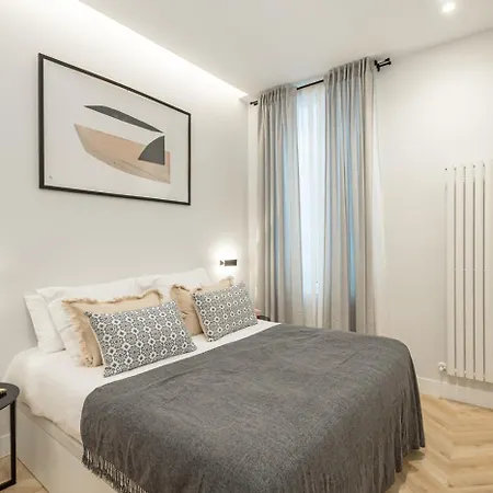 Centro Xx Calle Montera 5br 6bh *