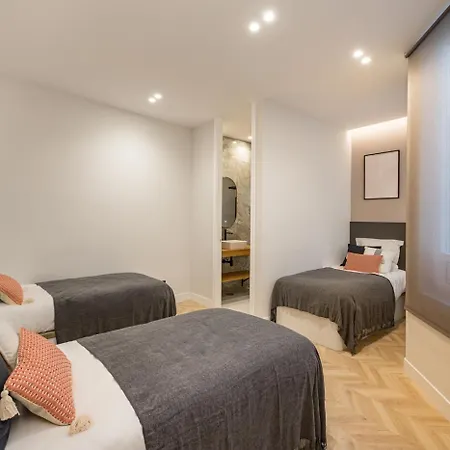 Apartment Centro Xx Calle Montera 5br 6bh