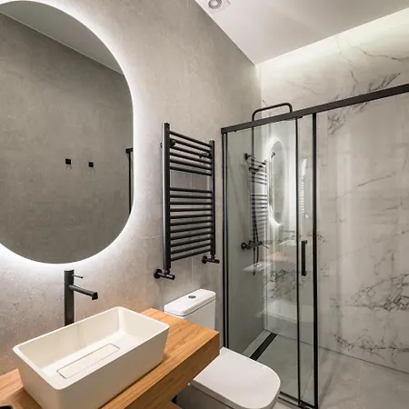 Centro Xx Calle Montera 5br 6bh Apartment