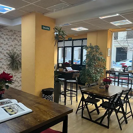 Hostal Debod *