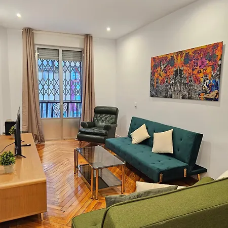 Apartamento Mad Coco Frente Al Prado Madrid