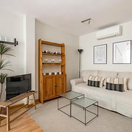 2br Av America Bernabeu Stadium Apartment