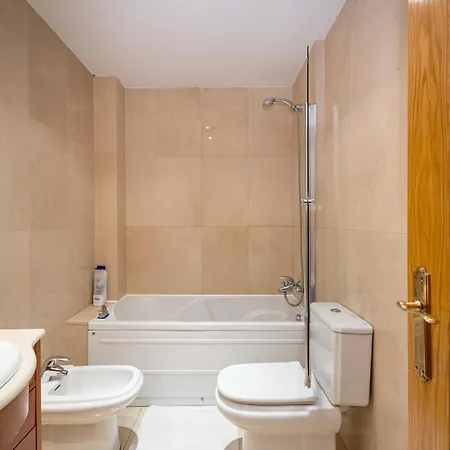 2br Av America Bernabeu Stadium * Madrid