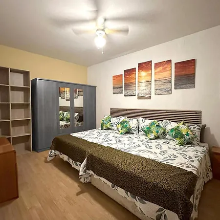 Puerta Del Sol Carretas & Bed & Breakfast *