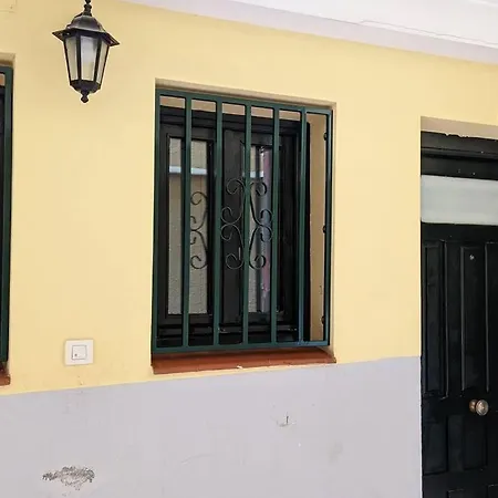 - La Latina De 1 A 4 Alojados * Madrid