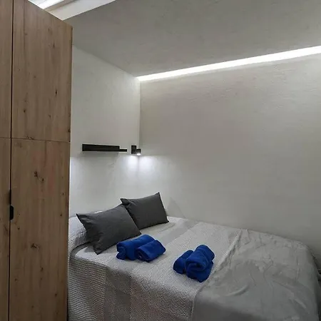 Apartment - La Latina De 1 A 4 Alojados Madrid