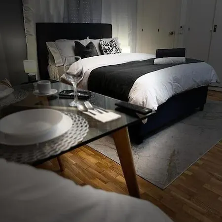 Precioso Estudio En Opera - * Madrid