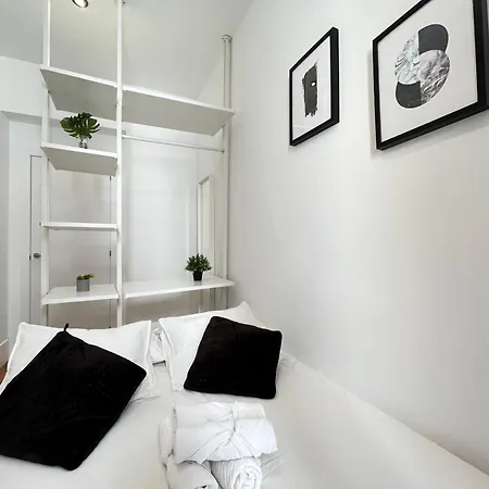 Habitacion Chueca Exterior Apartment