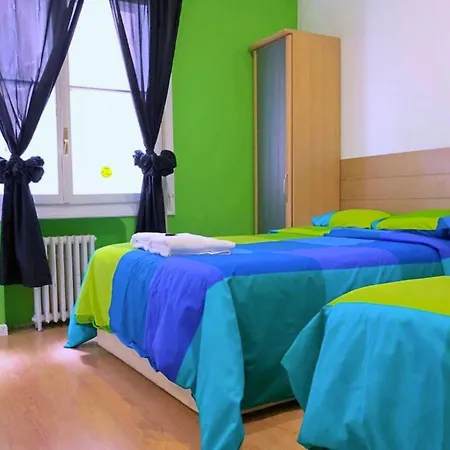 Apartamento Econostay Plaza De Espana
