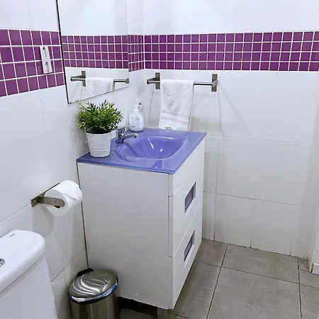 Econostay Plaza De Espana