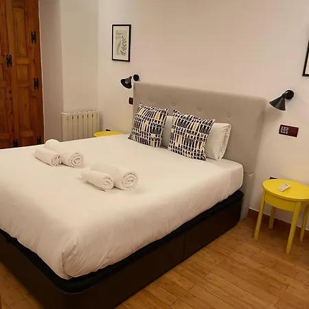 Exyca Malasana Apartment Madrid