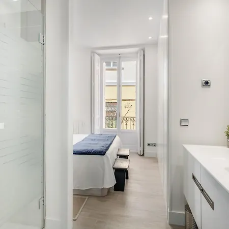 Charming Near Almudena And Royal Palace Perfect Royal Palace Ii Apartment