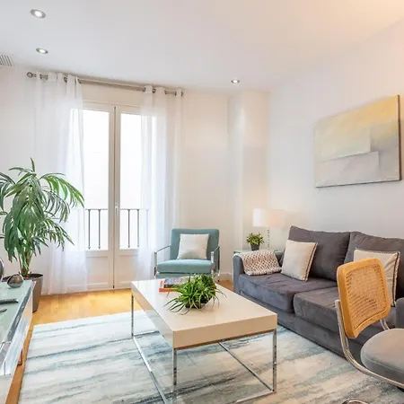 Perfect 4-person In The Heart Of Near Plaza Mayor I 公寓 马德里