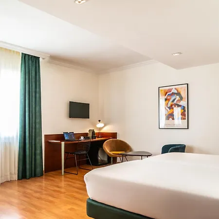 Hotel Cason Del Tormes By Happyculture Madrid