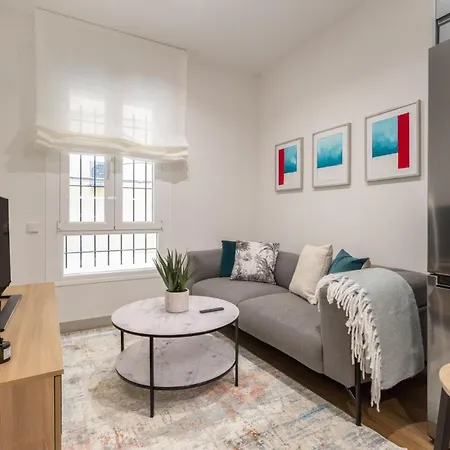 Cozy Ground-floor For 2 In Chamberi Perfect Spot Quevedo Iv Apartment Madrid