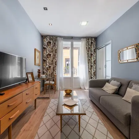 1 Bedroom 1 Bathroom Furnished - Sol - Downtown - Minty Apartment Madrid