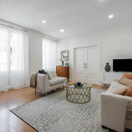 1 Bedroom 1 Bathroom Furnished - Sol - Bright Refurbished - Mintystay Madrid