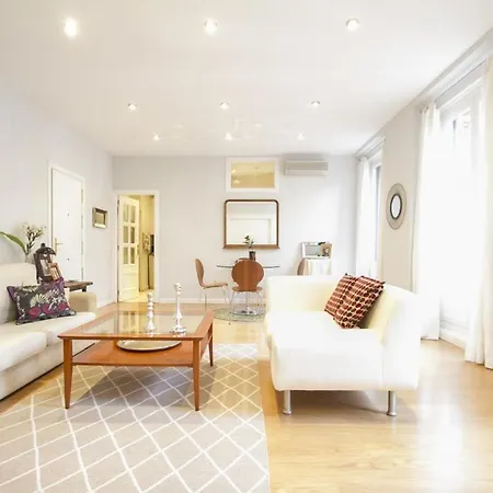1 Bedroom 1 Bathroom Furnished - Sol - Bright Refurbished - Mintystay Apartamento