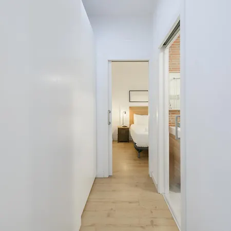 Avila Calle, Precioso Estudio En Santiago Bernabeu-estrecho En Segundo Piso Sin Ascensor Apartment Madrid