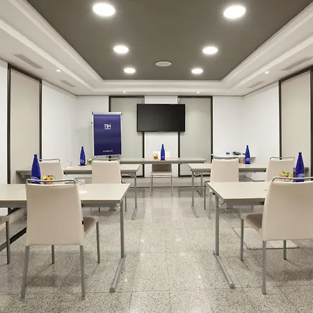 Nh Atocha Hotel