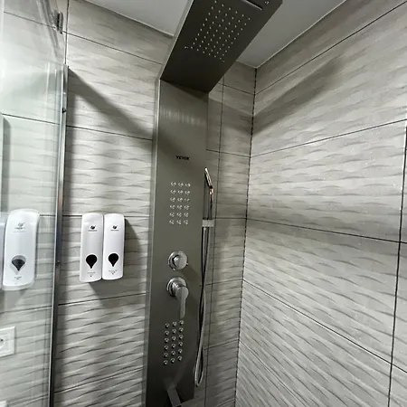 Cotrades 3 En San Blas-canillejas Apartamento *
