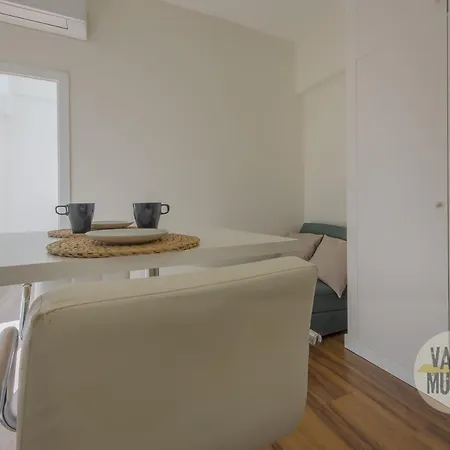 Apartment Downtown 1hab 3pax En La Plaza De Chueca