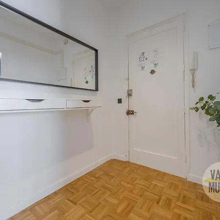 Practico 7pax En Calle Santa Ana Centro De Apartamento