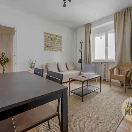 Practico 7pax En Calle Santa Ana Centro De Apartamento