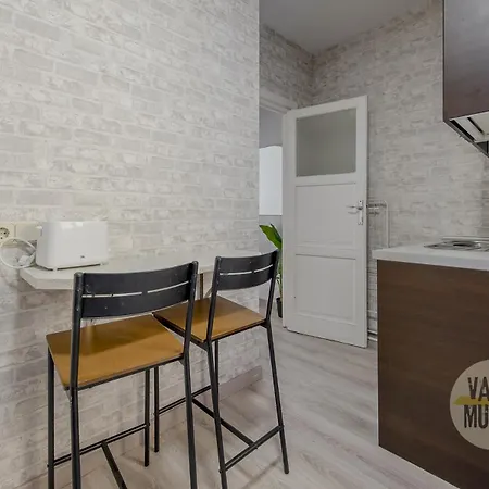 Apartamento Cool En El Downtown De Madrid-la Latina *