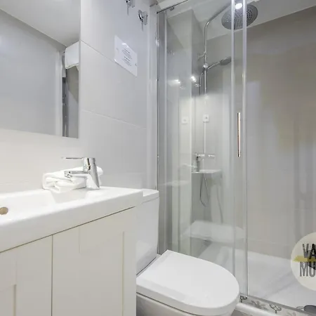 Nuevo Apt De 7pax En Calle Mayor 11 En La Puerta Del Sol Apartment *