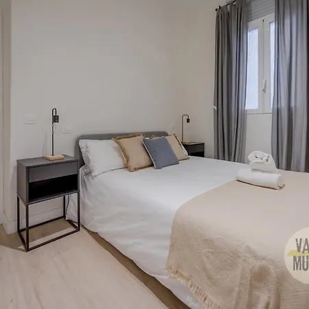 New Apt De 7pax En El Corazon De Malasana