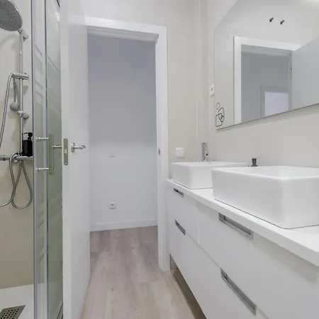 Elegante Apartamento En El Centro De Madrid-rastro * Madrid