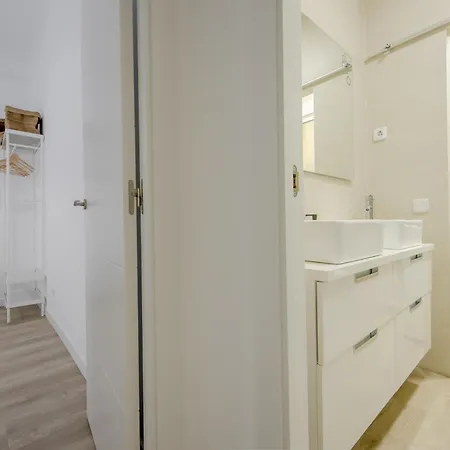 Elegante Apartamento En El Centro De Madrid-rastro Appartamento Madrid