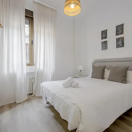 Elegante Apartamento En El Centro De Madrid-rastro *