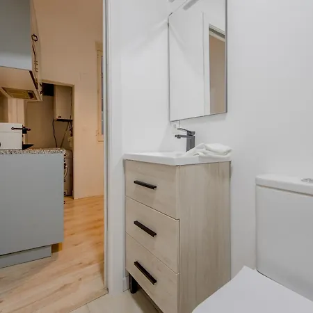 Premium 9pax En Calle Olmo - Centro De E1 * Madrid
