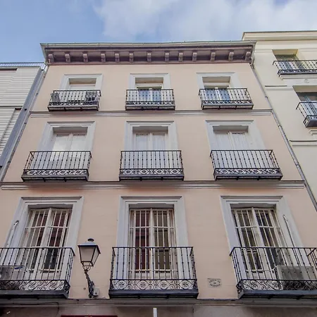 Apartamento Premium 9pax En Calle Olmo - Centro De E1 *
