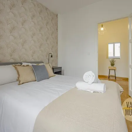 Centrico Apt En La Calle Toledo 77 *
