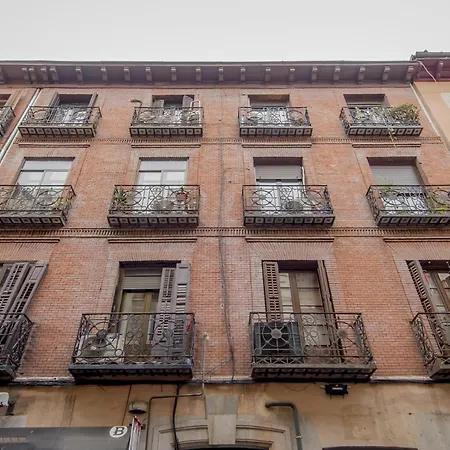 Elegante Apt De 7pax En El Corazon De Chueca Apartment *