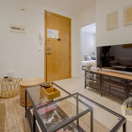 Elegante Apt De 7pax En El Corazon De Chueca Apartment