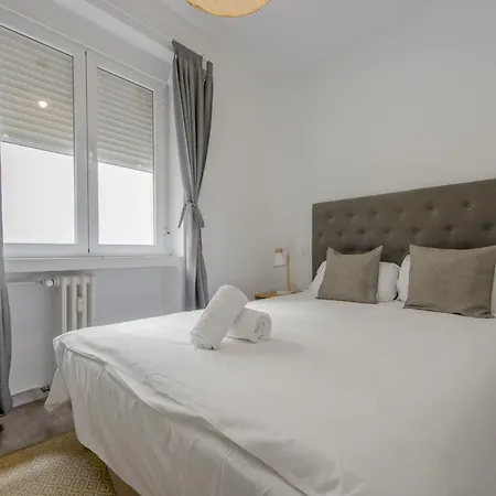 Apartment Maravilloso Piso En La Latina - Centro De Madrid