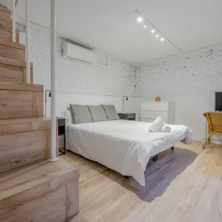 Apartamento Palacio Escondido Para 8 En Castillo 5 *