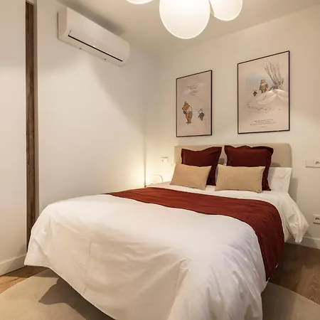 New Designed Flat 3 Bedrooms 2 Showers * Madrid