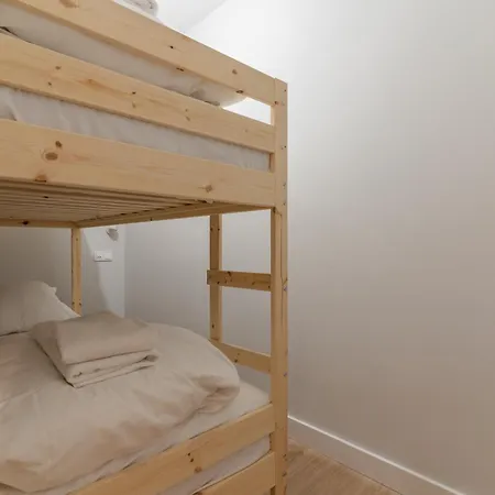 Modern, Centric -2bd 2bth- Delicias * Madrid