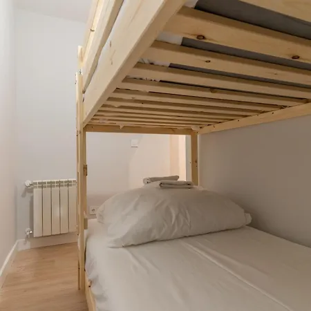 Modern, Centric -2bd 2bth- Delicias Apartment