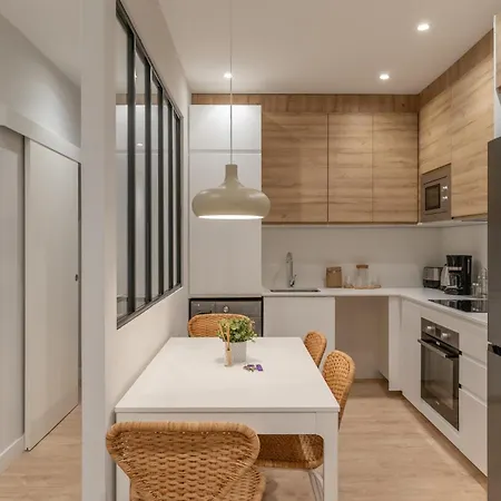 Apartment Modern, Centric -2bd 2bth- Delicias Madrid